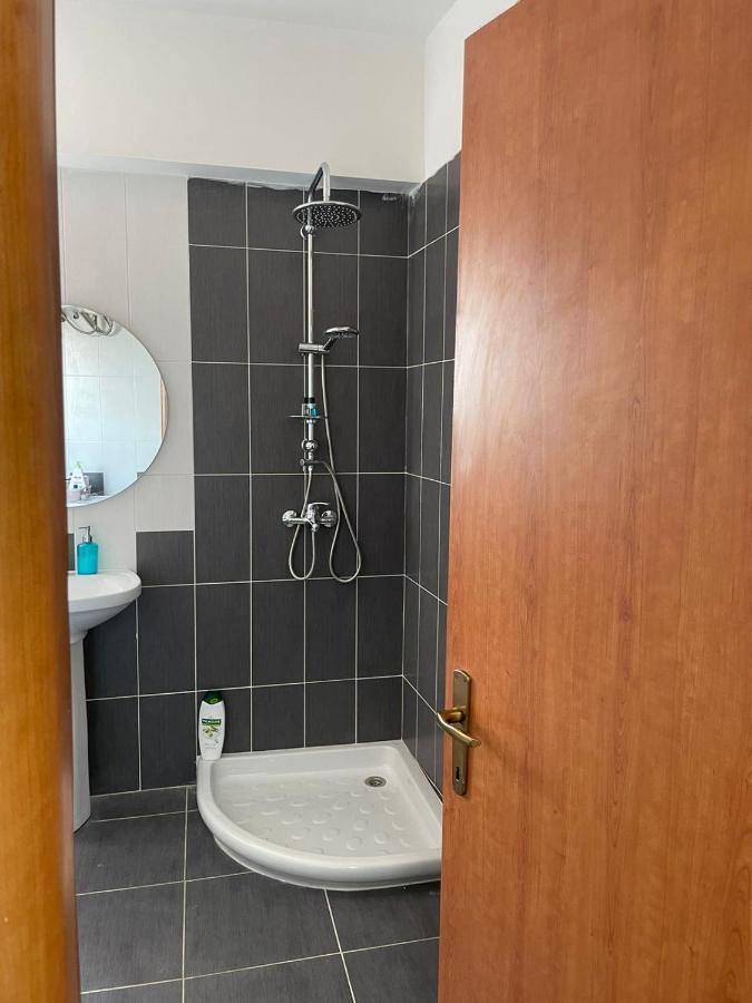 Seriani Dock Holiday Sarandë Exterior foto