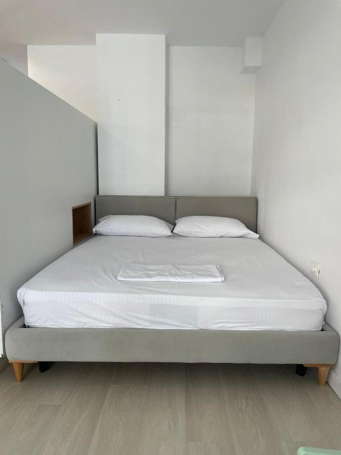 Seriani Dock Holiday Sarandë Exterior foto
